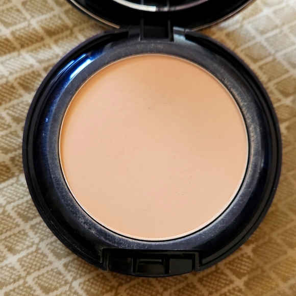 Estee Lauder Makeup Estee Lauder Double Wear Stay In Place Matte Powder Foundation 3n Ivory